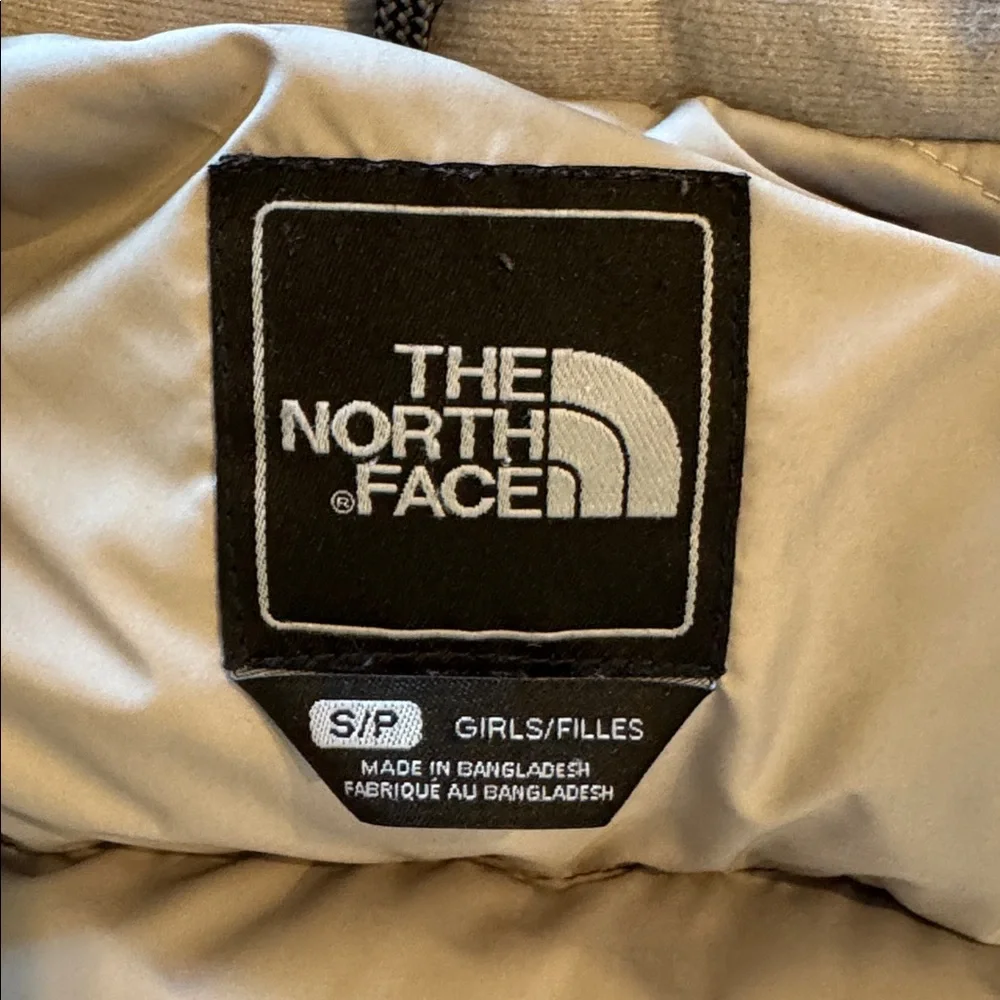The North Face Dark Brown Puffer Jacket - Picture 8 of 9